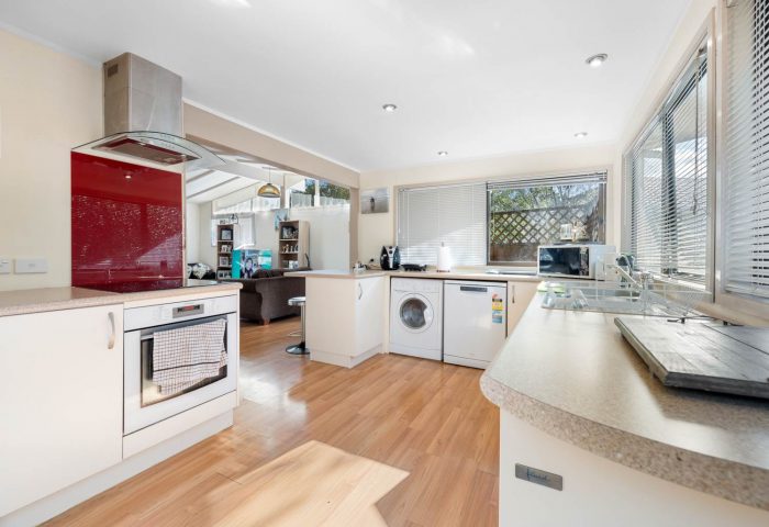 20A Regency Place, Sunnynook, North Shore City, Auckland, 0632, New Zealand
