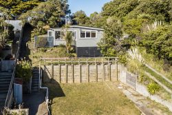25 Hungerford Road, Lyall Bay, Wellington, 6022, New Zealand