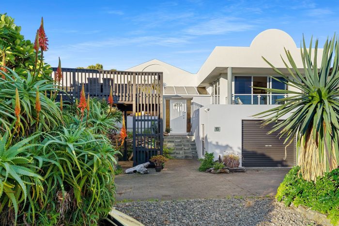 93 Marine Parade, Paraparaumu Beach, Kapiti Coast, Wellington, 5032, New Zealand