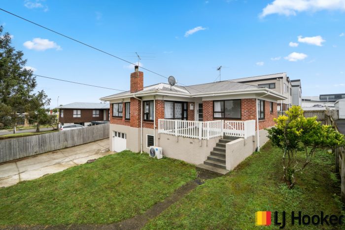 33 Tawa Cresent, Manurewa East, Manukau City, Auckland, 2102, New Zealand