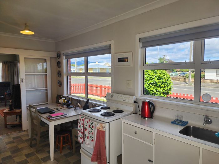 75 WINCHESTER STREET, Levin, Horowhenua, Manawatu / Whanganui, 5510, New Zealand