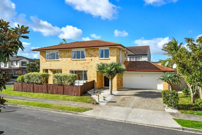 12 Janway Avenue, Flat Bush, Manukau City, Auckland, 2016, New Zealand