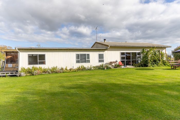 2034 Riversdale Waikaia Road, Waikaia, Southland, 9777, New Zealand