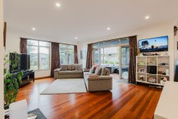 15 Bouvardia Avenue, Milson, Palmerston North, Manawatu / Whanganui, 4414, New Zealand