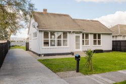 60 Ellesmere Crescent, Highbury, Palmerston North, Manawatu / Whanganui, 4412, New Zealand