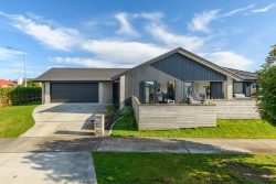 1 Fearnley Grove, Pyes Pa, Tauranga, Bay Of Plenty, 3112, New Zealand