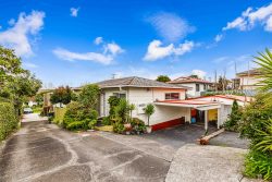 1/3A Kirrie Avenue, Te Atatu South, Waitakere City, Auckland, 0610, New Zealand