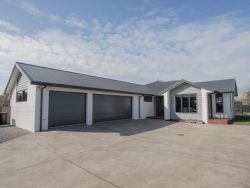 15 DeJoux Road, Winton, Southland, 9720, New Zealand