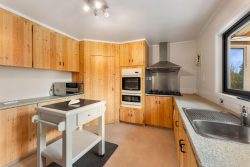 193 Katherine Mansfield Drive, Whitemans Valley, Upper Hutt, Wellington, 5371, New Zealand