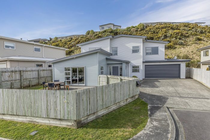 32 Havana Rise, Grenada Village, Wellington, 6037, New Zealand