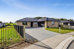 1 Macbeth Street, Stratford, Taranaki, 4332, New Zealand