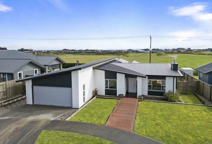 27 Silicon Way, Fitzherbert, Palmerston North, Manawatu / Whanganui, 4410, New Zealand