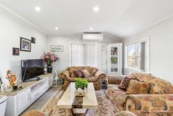 13B Templeton Place, Clendon Park, Manukau City, Auckland, 2103, New Zealand