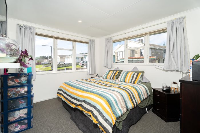 30 Surprise Place, Cannons Creek, Porirua, Wellington, 5024, New Zealand