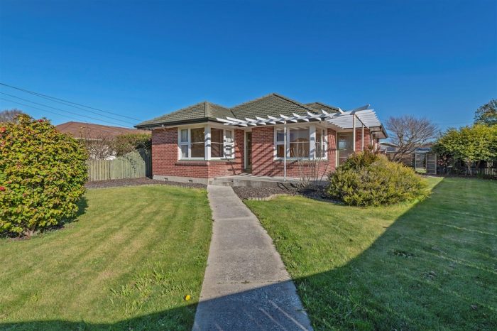 17 Vardon Crescent, Shirley, Christchurch City, Canterbury, 8061, New Zealand