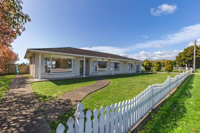 136-142 Mako Mako Road, Levin, Horowhenua, Manawatu / Whanganui, 5510, New Zealand