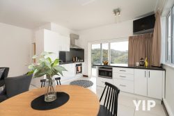 41A Tamworth Crescent, Newlands, Wellington, 6037, New Zealand