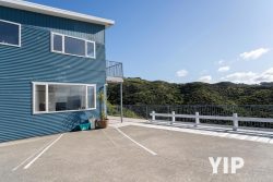 41A Tamworth Crescent, Newlands, Wellington, 6037, New Zealand