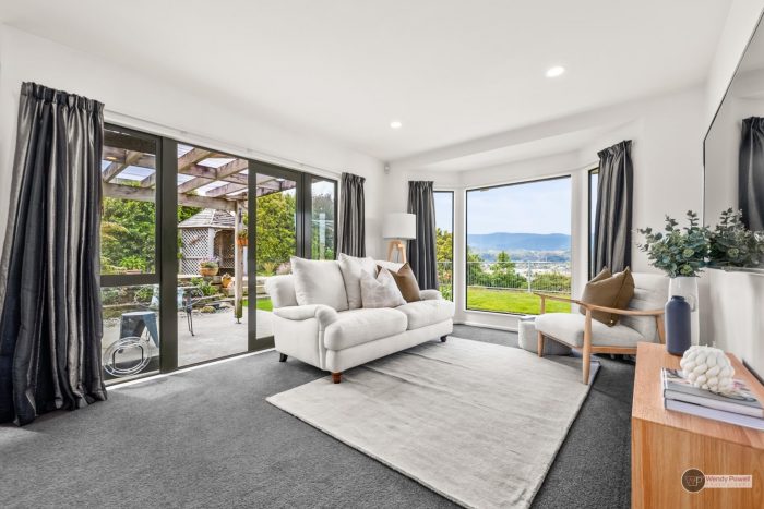 2 Kirton Drive, Riverstone Terraces, Upper Hutt, Wellington, 5018, New Zealand