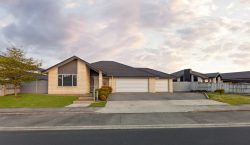 232 Cumberland Drive, Flagstaff, Hamilton, Waikato, 3210, New Zealand