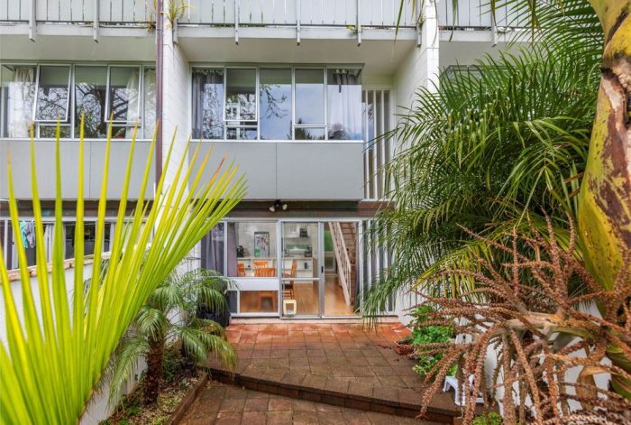 2/148 Howe Street, Freemans Bay, Auckland, 1011, New Zealand