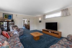 16 Geneva Place, Blockhouse Bay, Auckland, 0600, New Zealand