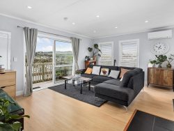 43 Desert Gold Street, Ascot Park, Porirua, Wellington, 5024, New Zealand