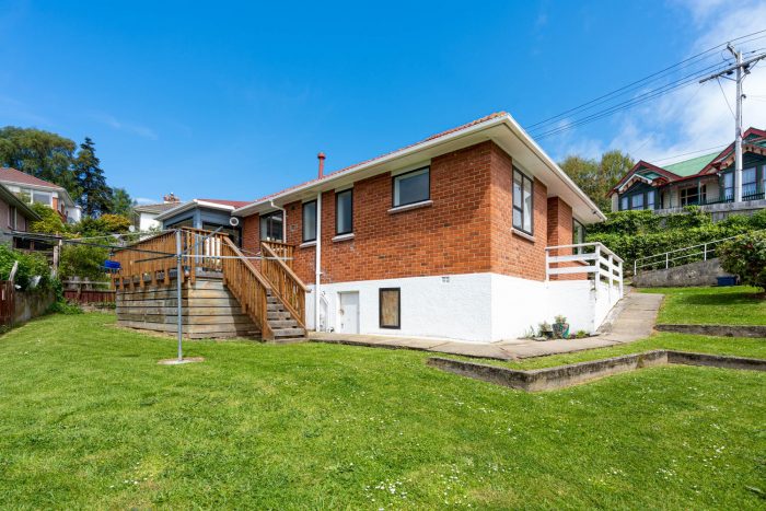 27 Peter Street, Caversham, Dunedin, Otago, 9012, New Zealand