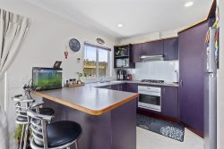 1 Pohutukawa Grove, Titahi Bay, Porirua, Wellington, 5022, New Zealand