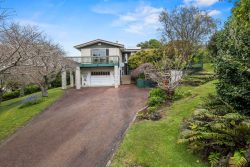 16 Freeth Drive, Ridgewood, New Plymouth, Taranaki, 4371, New Zealand