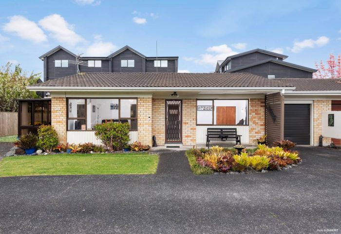 1/31 Ti Nana Crescent, Henderson, Auckland, 0610, New Zealand