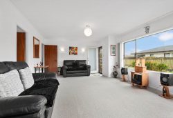 1/31 Ti Nana Crescent, Henderson, Auckland, 0610, New Zealand