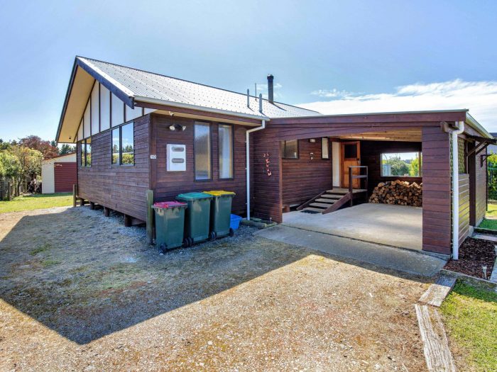 10 White Street, Glenavy, Waimate, Canterbury, 7980, New Zealand