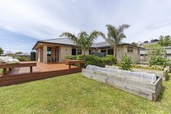 3A Honeyfield Drive, Whalers Gate, New Plymouth, Taranaki, 4310, New Zealand