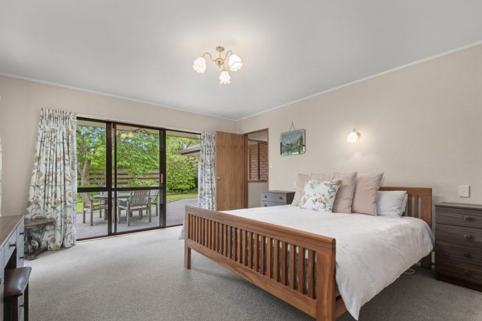 11 Balcairn Place, Terrace End, Palmerston North, Manawatu / Whanganui, 4410, New Zealand