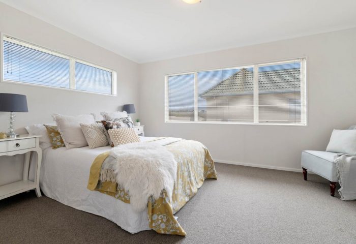 2/11 Casabella Court, Northpark, Manukau City, Auckland, 2013, New Zealand