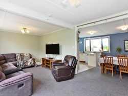 30 Colac Bay Road, Colac Bay, Southland, 9881, New Zealand