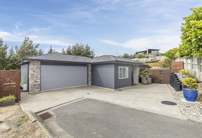 46E Navigation Drive, Whitby, Porirua, Wellington, 5024, New Zealand