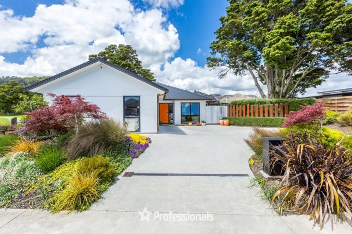 15 Gilruth Road, Wallaceville, Upper Hutt, Wellington, 5018, New Zealand