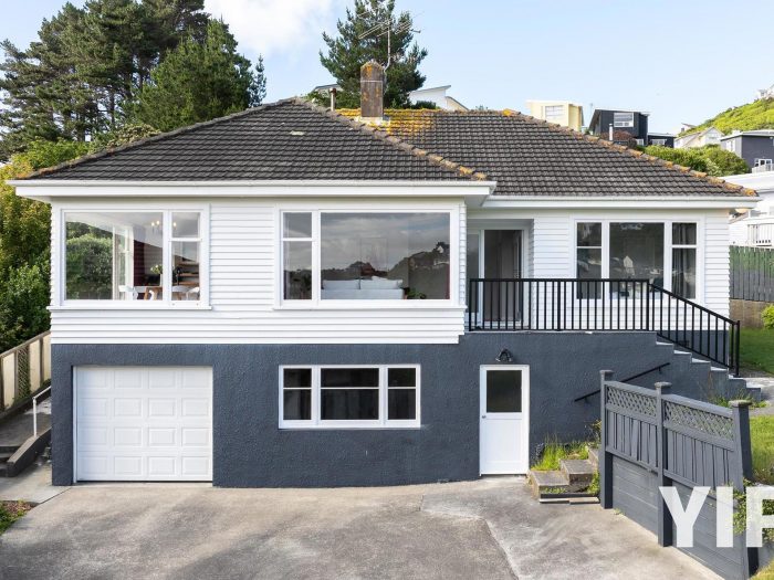 15 Hollies Crescent, Johnsonville, Wellington, 6037, New Zealand