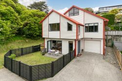 19B Sheridan Terrace, Johnsonville, Wellington, 6037, New Zealand