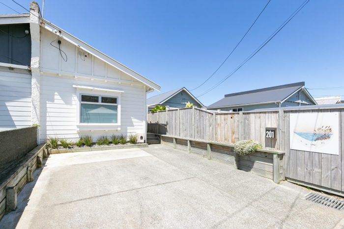 201 Onepu Road, Lyall Bay, Wellington, 6022, New Zealand