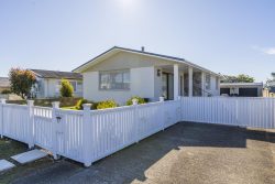 77 Gray Avenue, Paraparaumu Beach, Kapiti Coast, Wellington, 5032, New Zealand