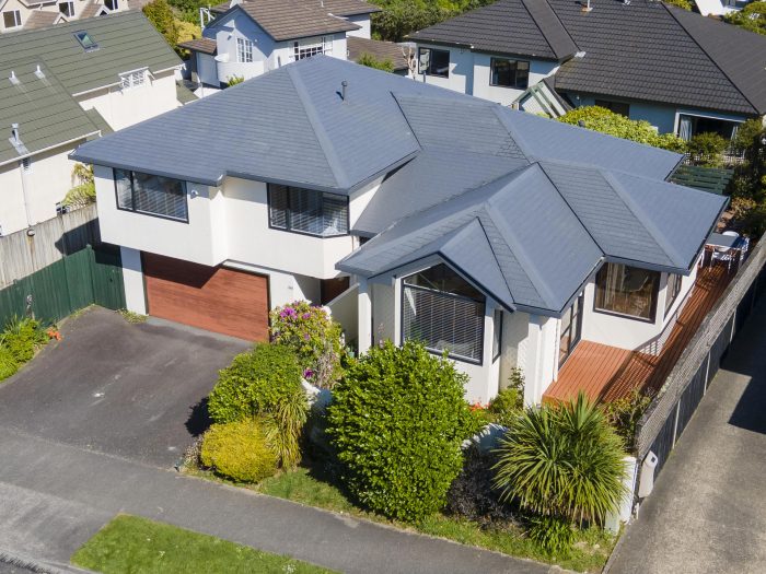 121 Westchester Drive, Churton Park, Wellington, 6037, New Zealand