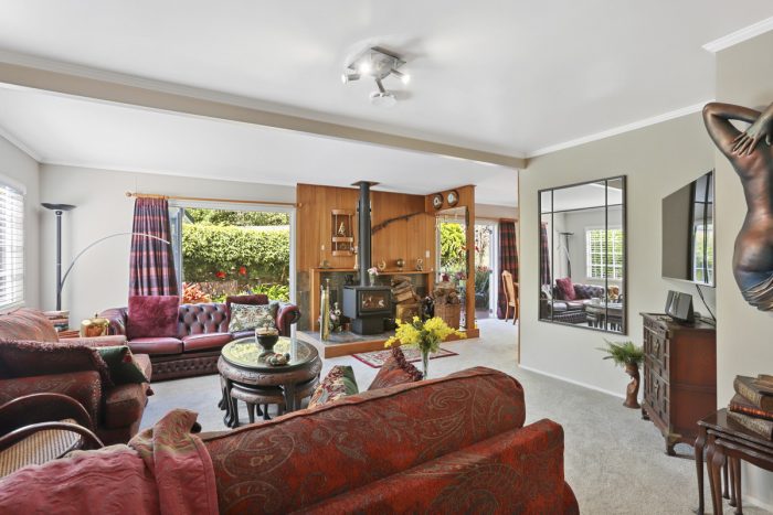 2/21 Deane Avenue, Titirangi, Waitakere City, Auckland, 0604, New Zealand