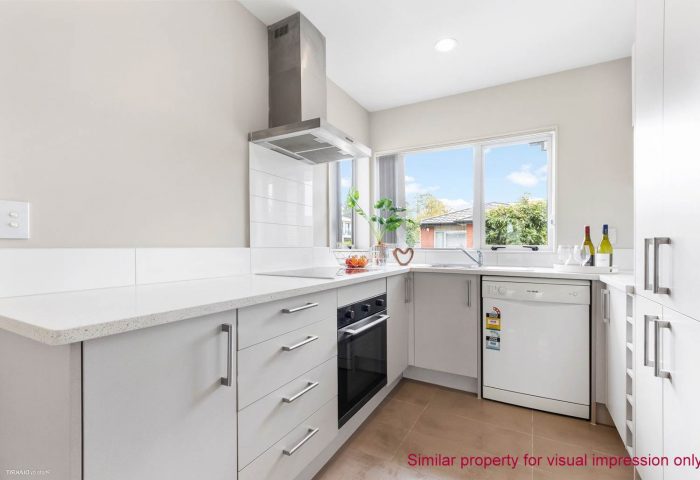 10/68 Fonteyn Street, Avondale, Auckland, 1026, New Zealand