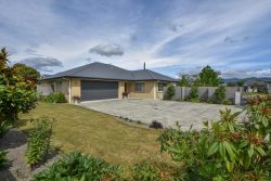 1 Walnut Lane, Carterton, Wellington, 5713, New Zealand