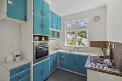 11 Aranoni Street, Island Bay, Wellington, 6023, New Zealand