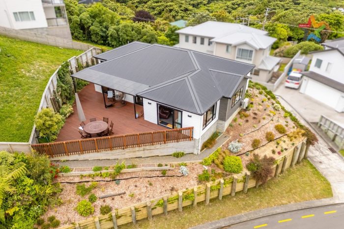 6 Poto Road, Normandale, Lower Hutt, Wellington, 5010, New Zealand