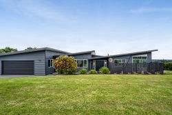 100 Elsham Road, Lepperton, New Plymouth, Taranaki, 4373, New Zealand